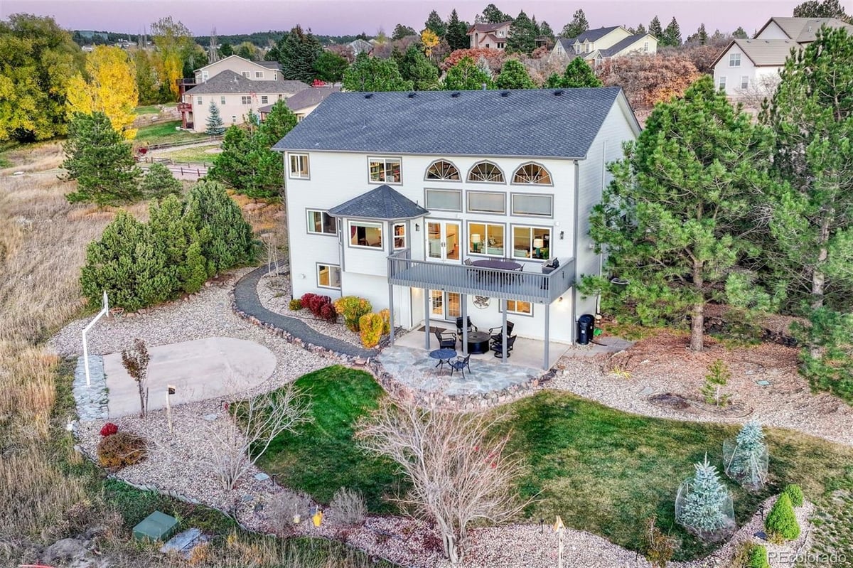 15220 Steinbeck Lane