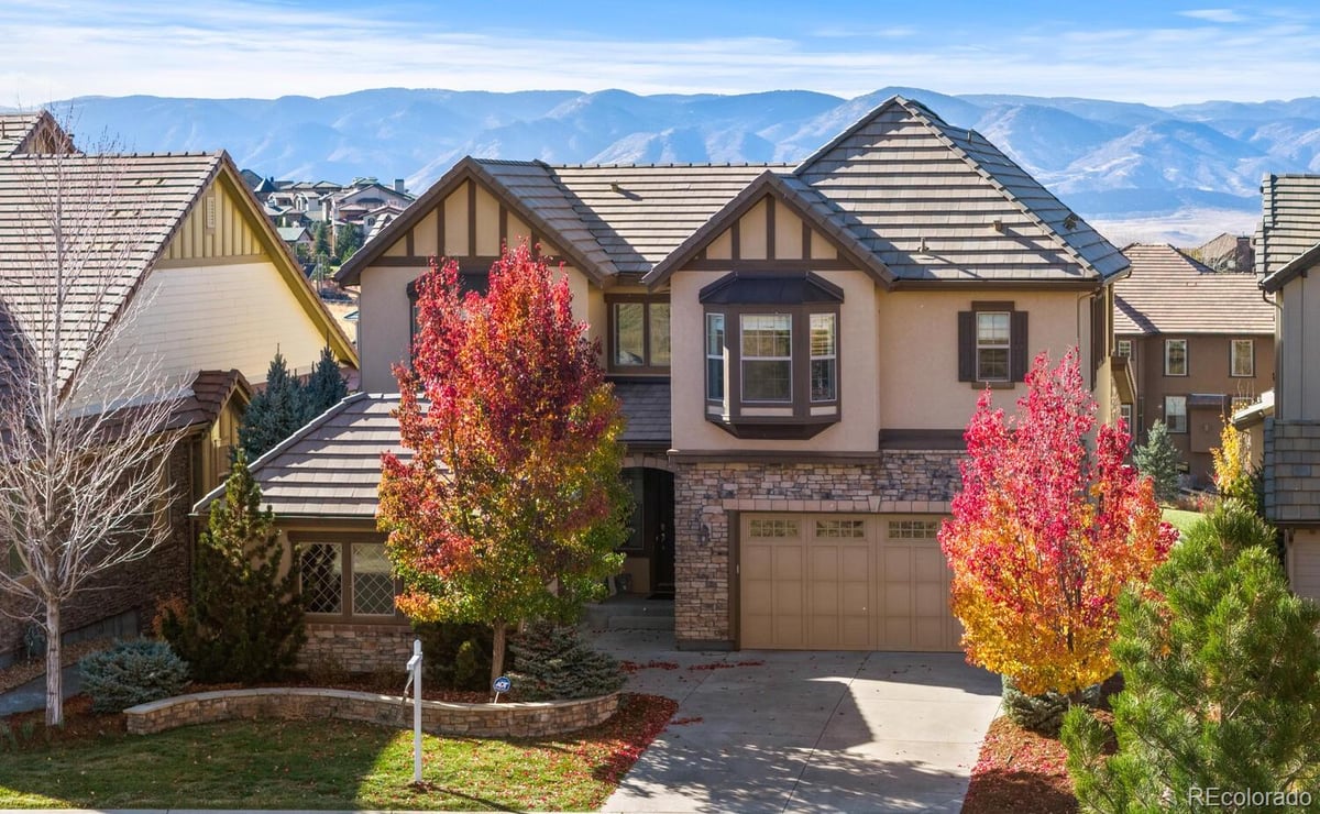 10699 Timberdash Avenue