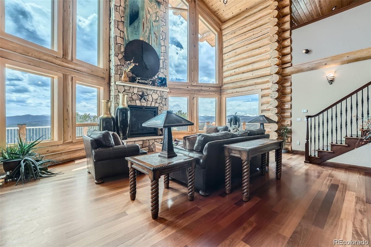 401 Raptor Point Road