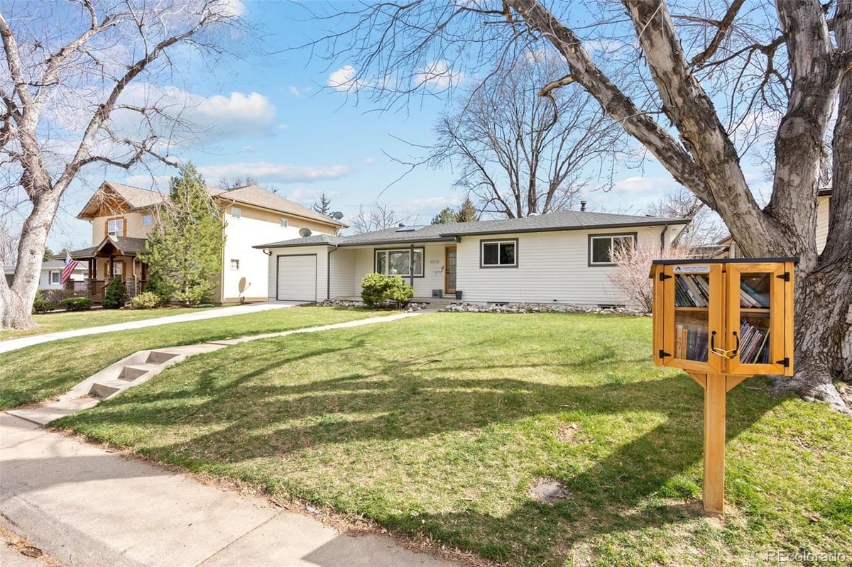 4632 E Arkansas Avenue