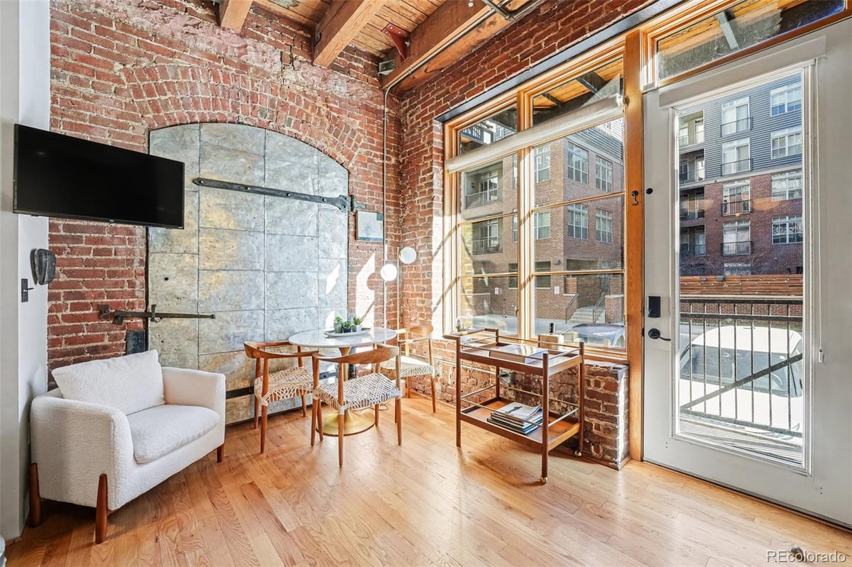 2960 Inca Street #103