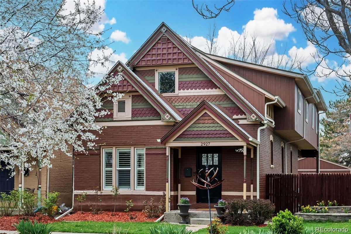 2927 N Humboldt Street