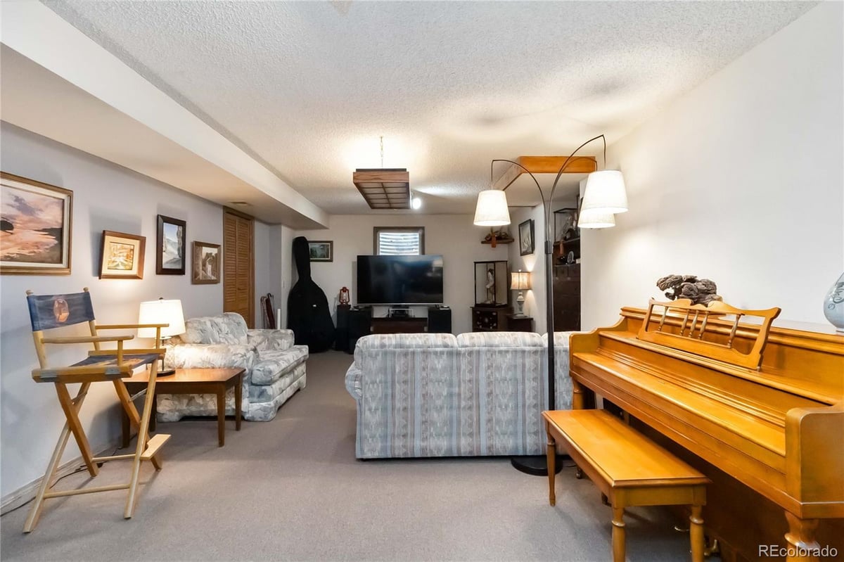 Open House on Saturday January 31 from 1 to 4 86 Number 35 for listing