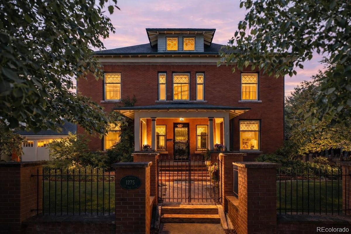 1275 N Franklin Street