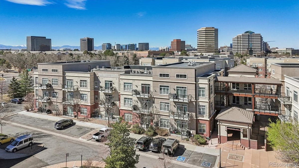 5677 S Park Place #C103