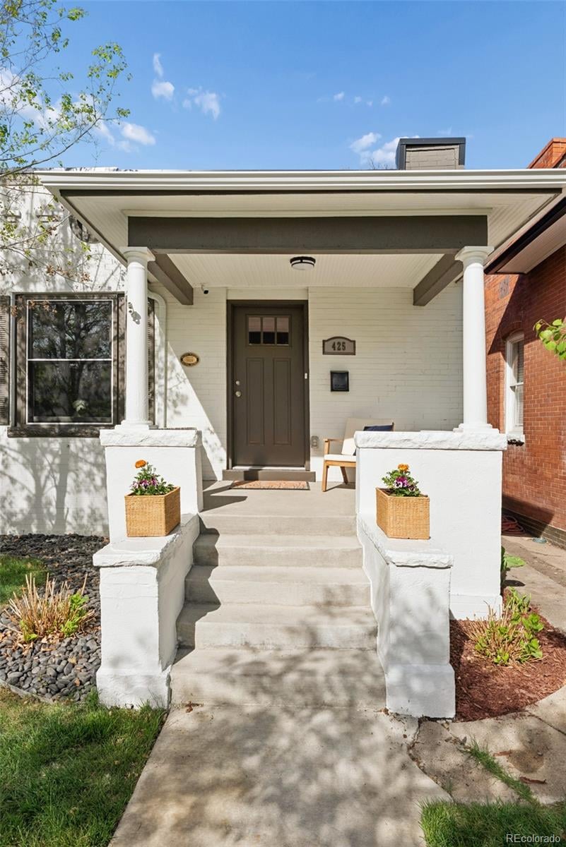 425 N Corona Street