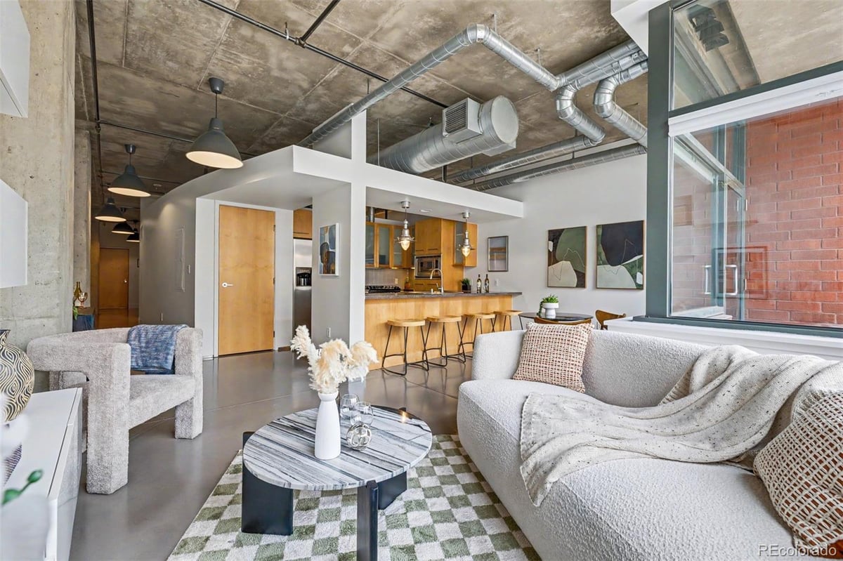2100 16th Street #302