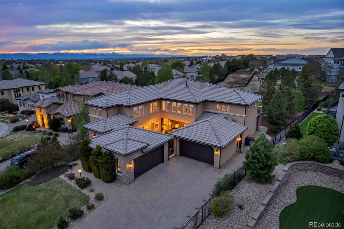 9697 Vista Hill Trail