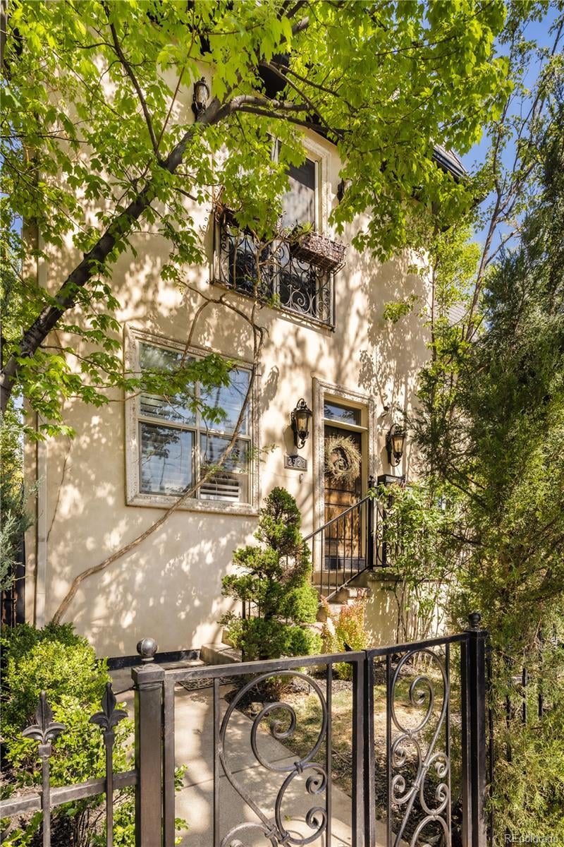 Featured Properties