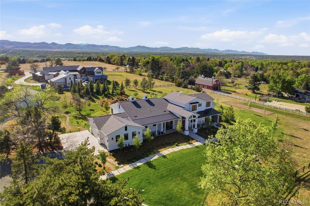 315 Shadycroft Drive