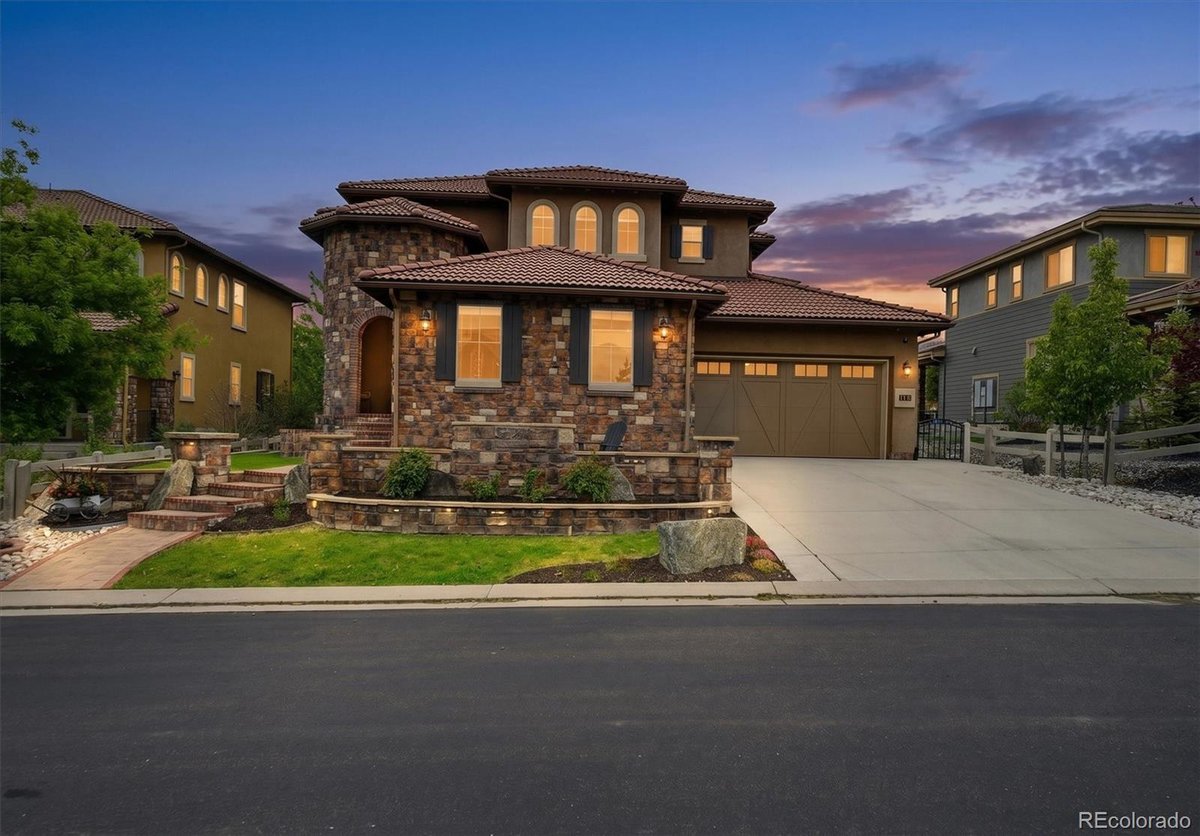 112 Sandalwood Way