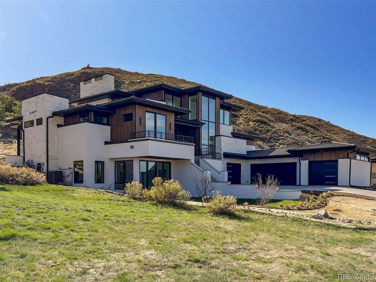 featured property