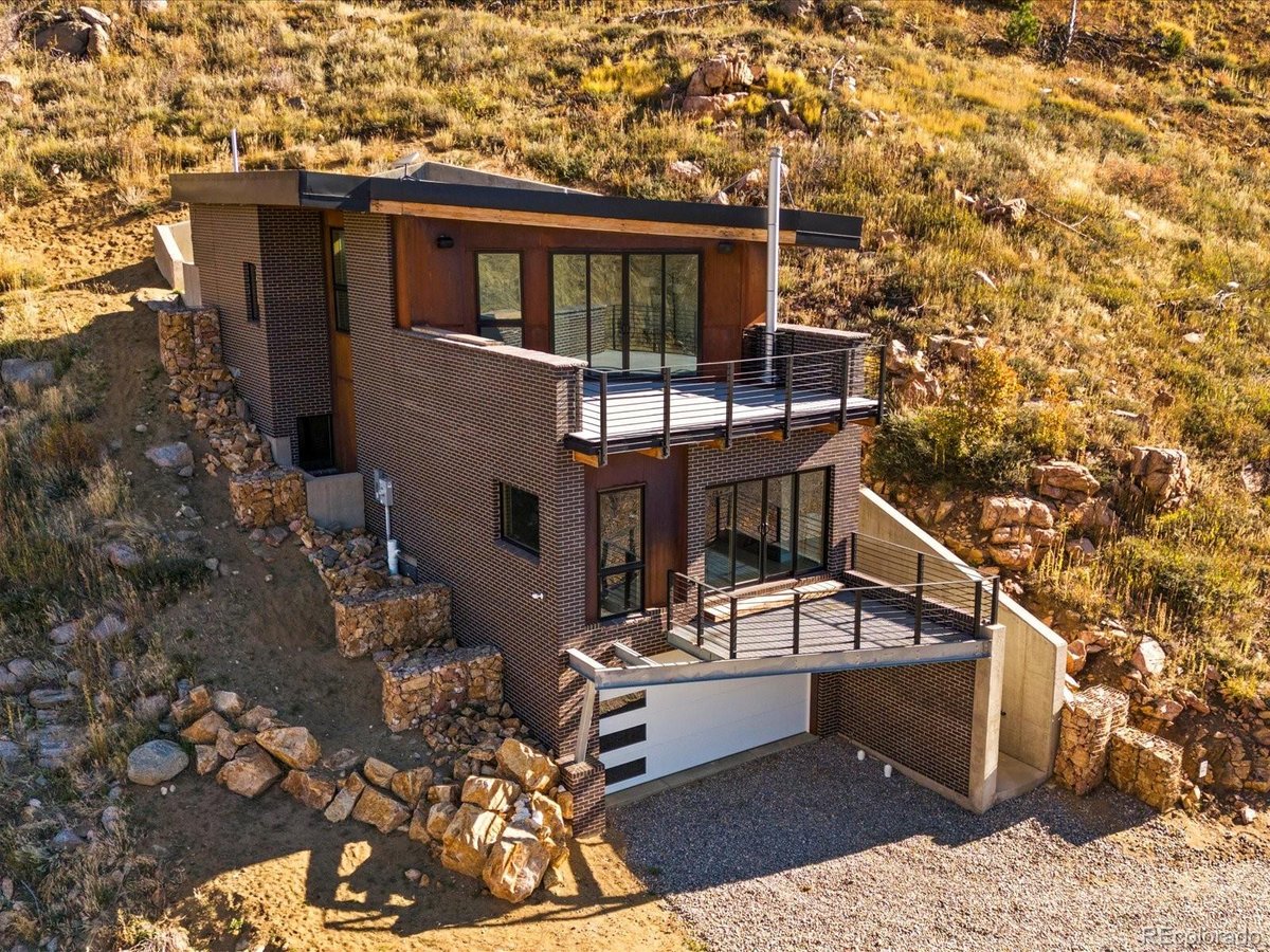 718 Emerson Gulch Road