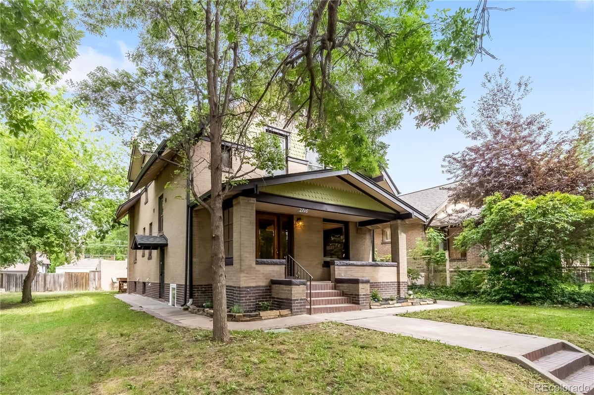 2716-2718 N Vine Street