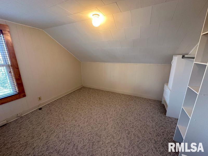 2324 174TH AVENUE, MAQUOKETA, IA 52060 Central Realty