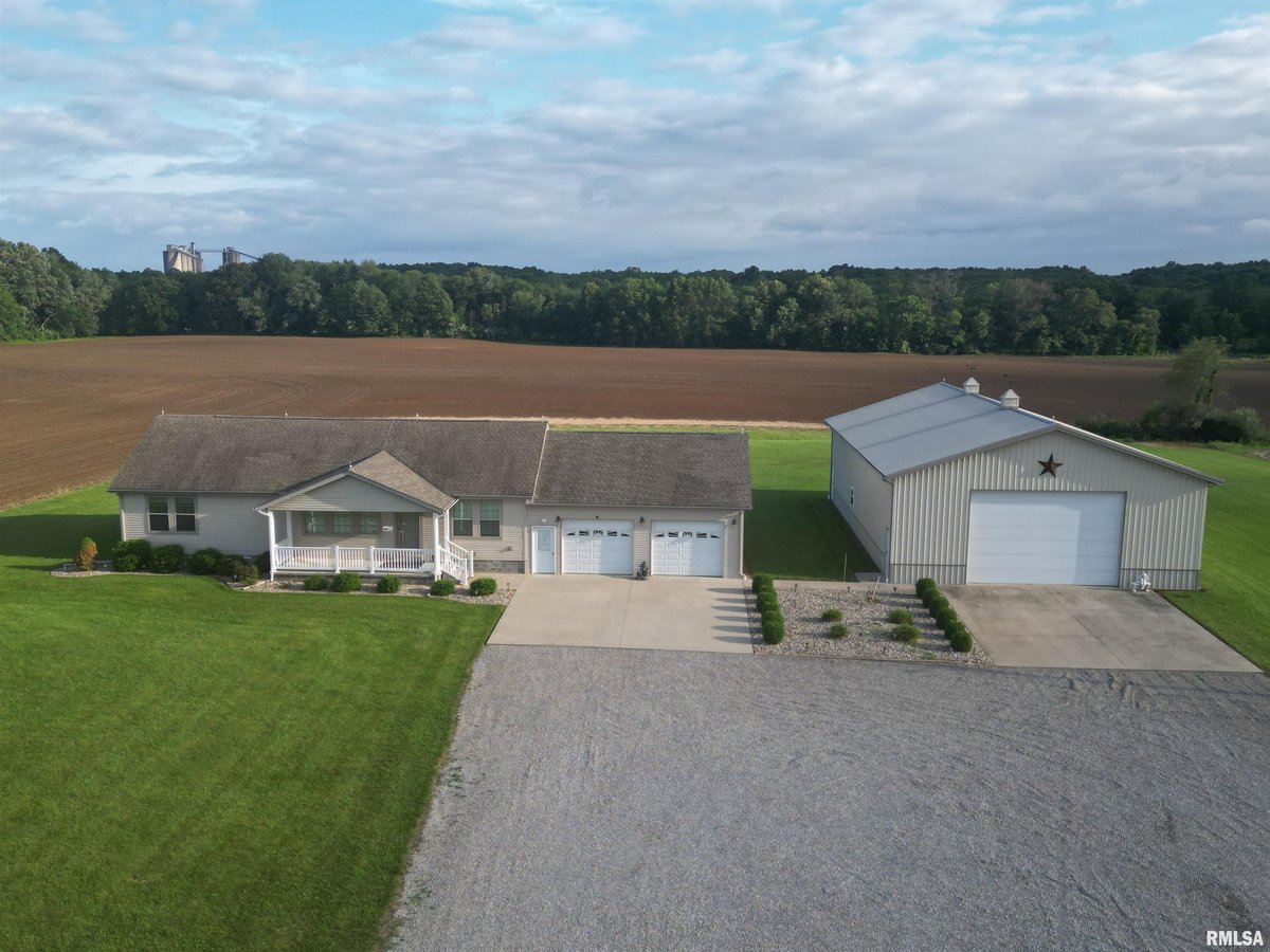 11786 State Route 14, McLeansboro, IL 62859 MLS EB453476 IDX Real Estate For Sale