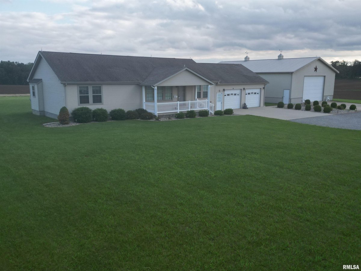 11786 State Route 14, McLeansboro, IL 62859 MLS EB453476 IDX Real Estate For Sale