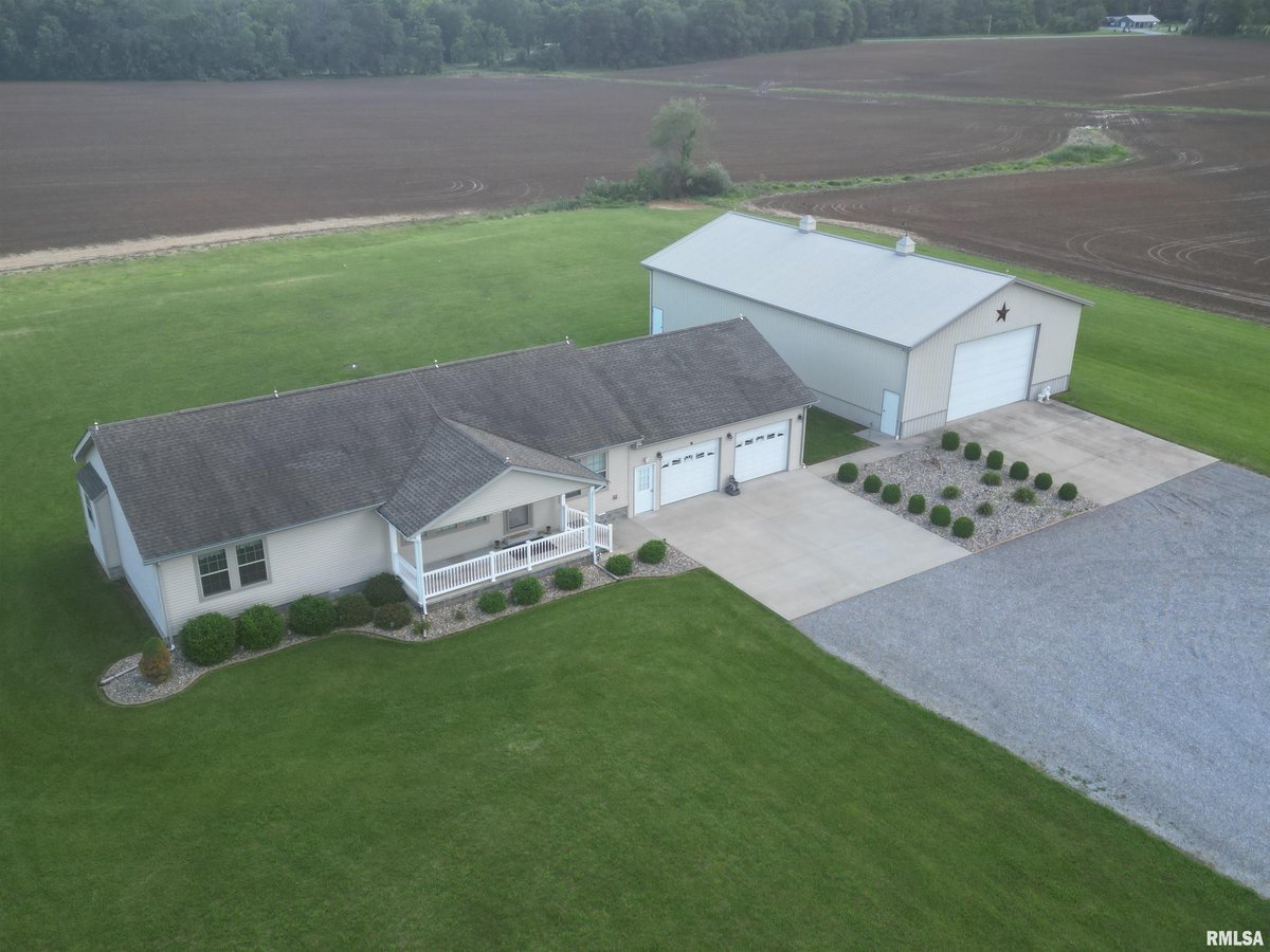 11786 State Route 14, McLeansboro, IL 62859 MLS EB453476 IDX Real Estate For Sale