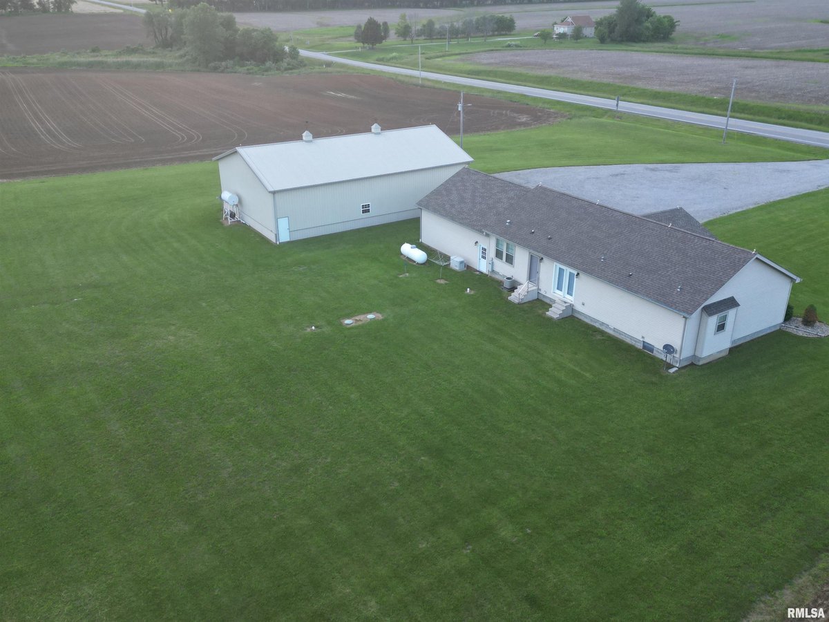 11786 State Route 14, McLeansboro, IL 62859 MLS EB453476 IDX Real