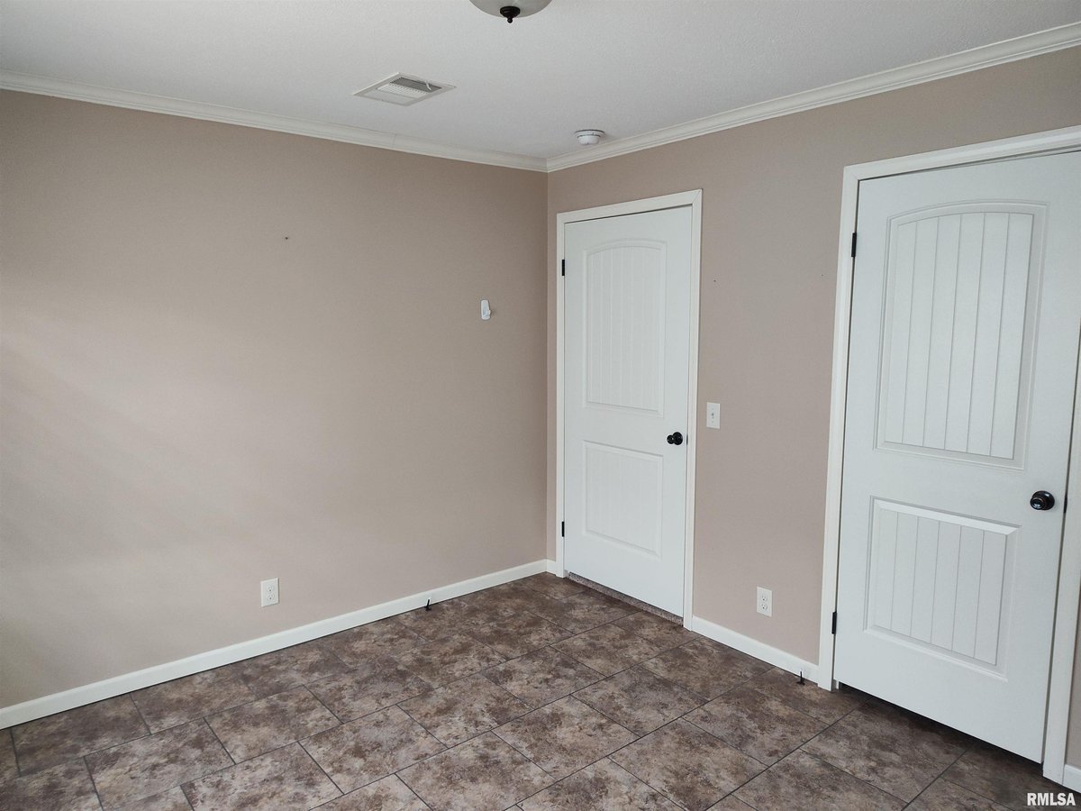 11786 State Route 14, McLeansboro, IL 62859 MLS EB453476 IDX Real