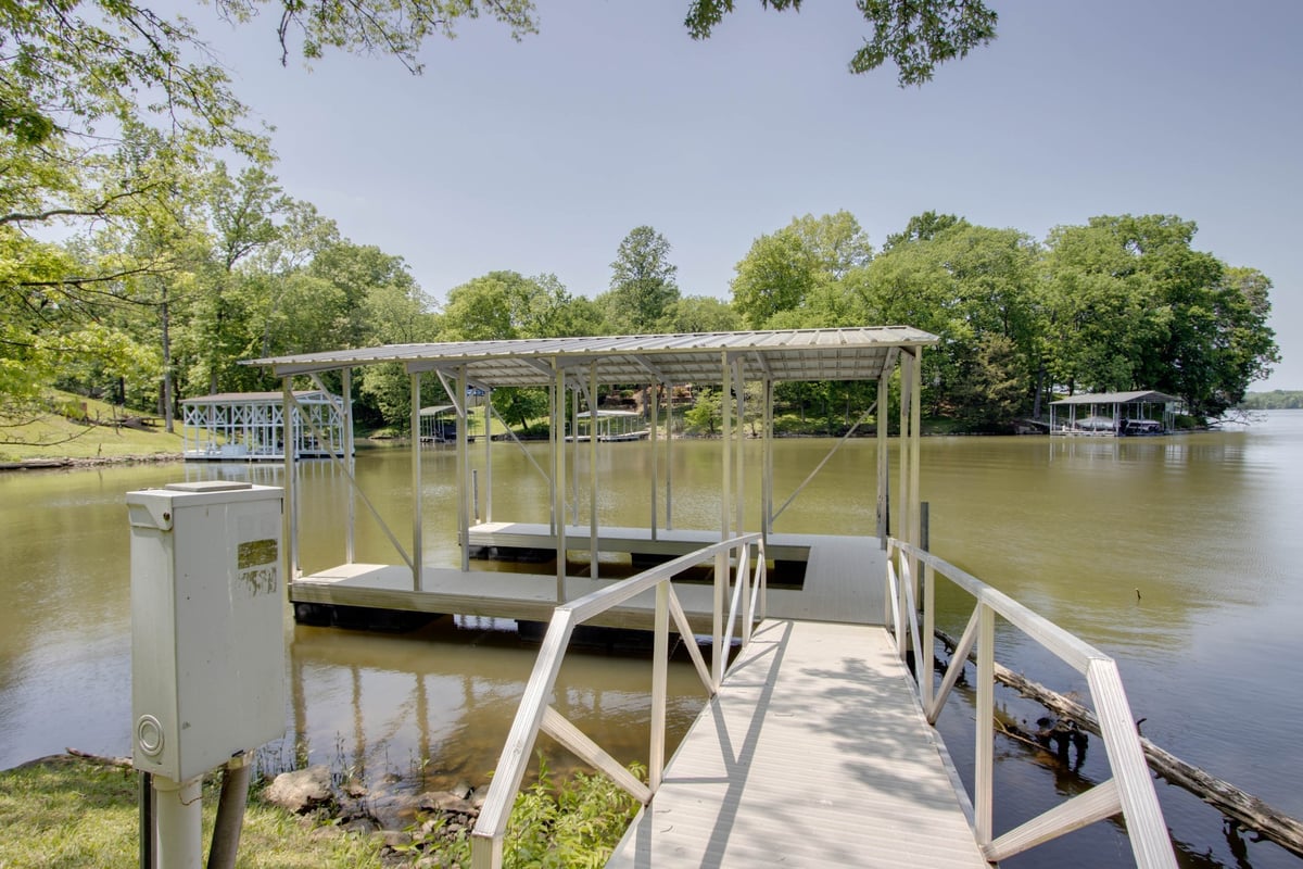 Old Hickory Lake Property Search