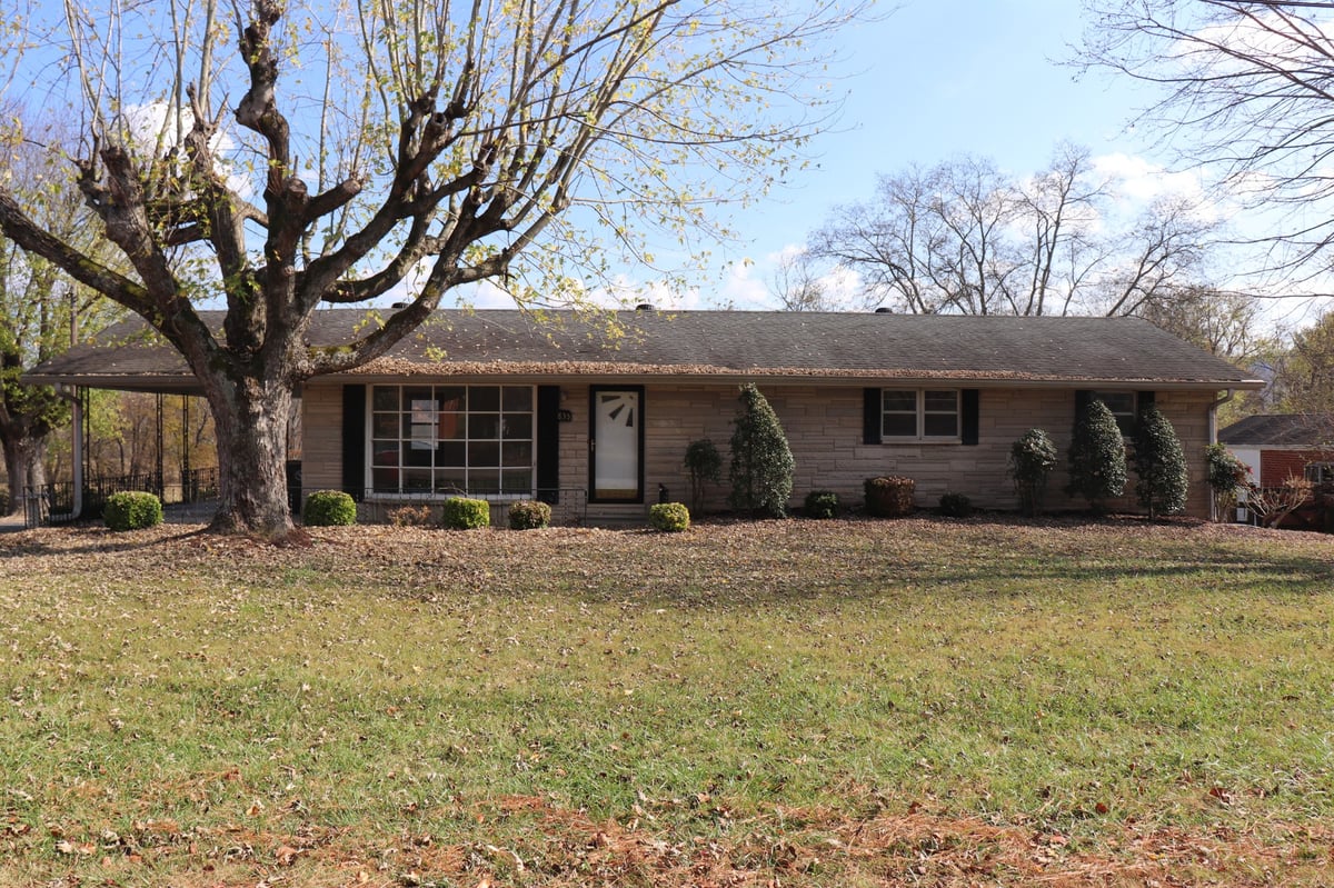835 ROYAL ELM CIR, HARTSVILLE, TN 37074 Gene Carman Real Estate
