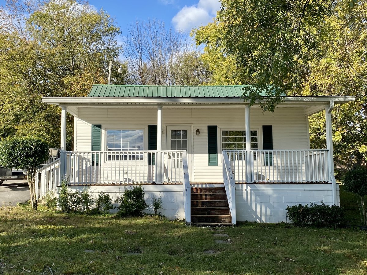 795 MCMURRY BLVD, HARTSVILLE, TN 37074 Gene Carman Real Estate & Auctions