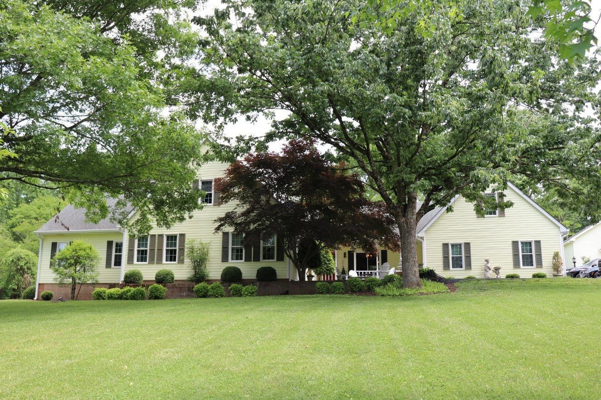 1155 PURYEARS BEND RD, HARTSVILLE, TN 37074 Gene Carman Real Estate