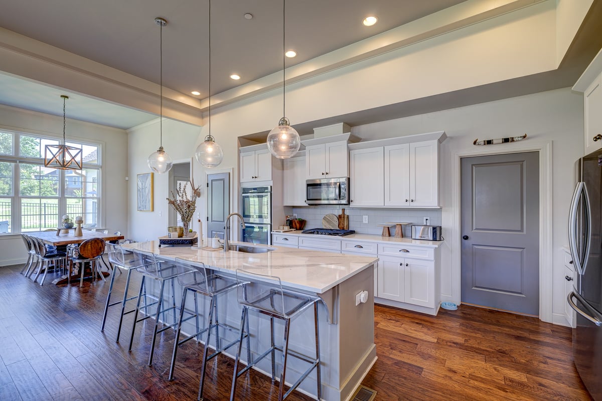 8037 WARREN DR, NOLENSVILLE, TN 37135 Beacon Real Estate