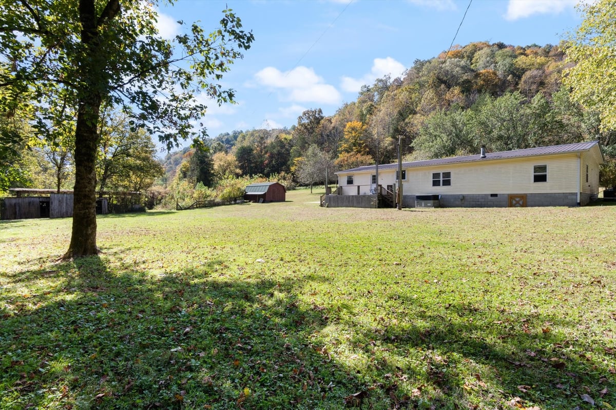 48 MAYNARD HOLLOW LN, PLEASANT SHADE, TN 37145 ⋆ Blackwell Realty and