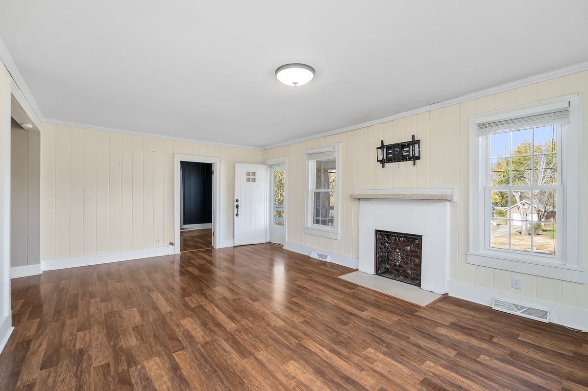 224 JACKSON AVE, CARTHAGE, TN 37030 ⋆ Blackwell Realty and Auction