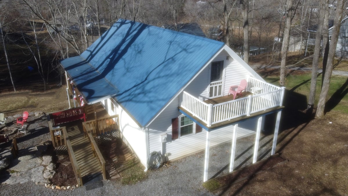 637 MAGNOLIA DR, WINCHESTER, TN 37398 to Sam Hatfield Realty