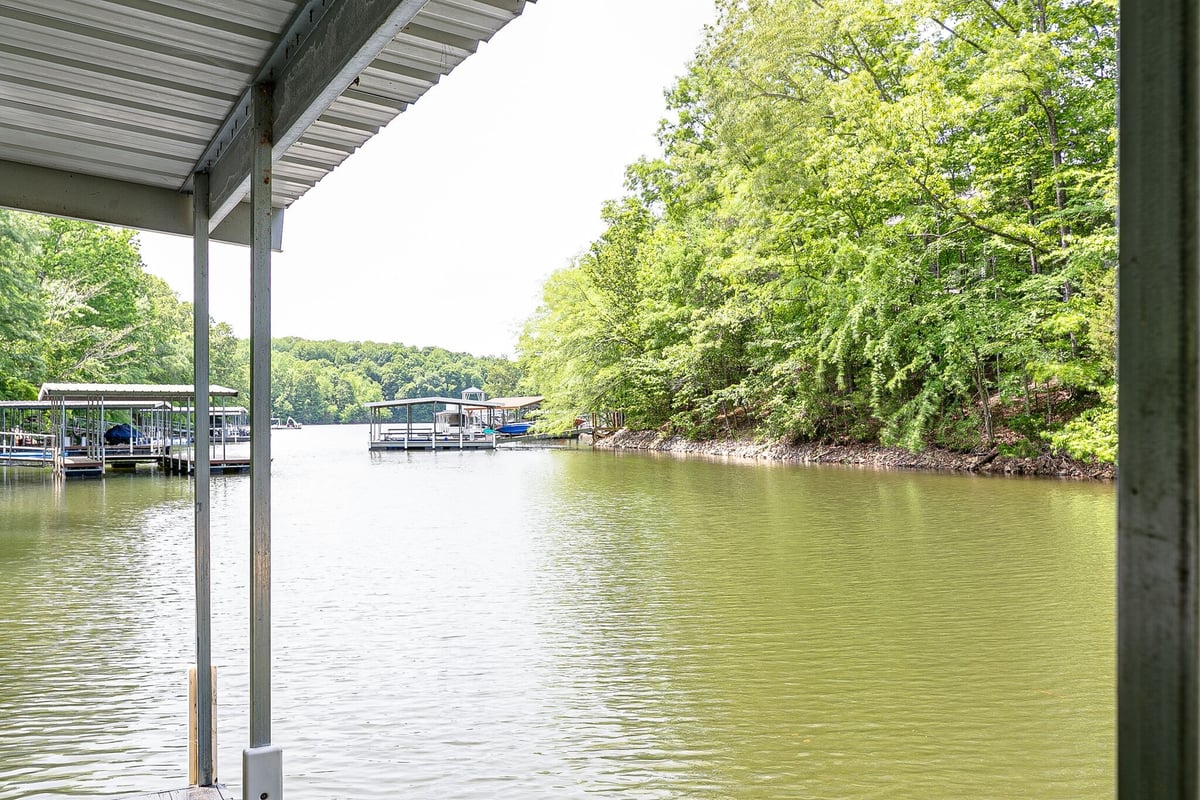 214 RAVINE DR, WINCHESTER, TN 37398 to Sam Hatfield Realty Your Source For Tims Ford