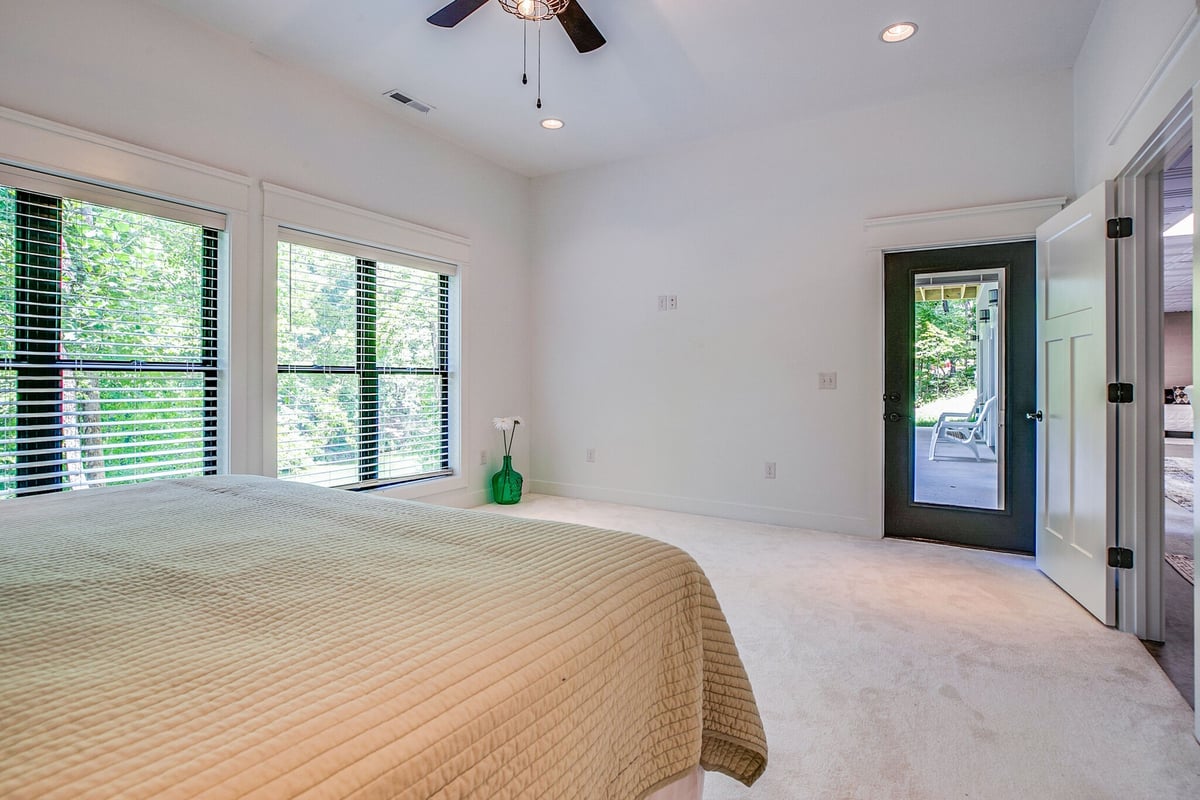 409 DRY CREEK LN, WINCHESTER, TN 37398 to Sam Hatfield Realty