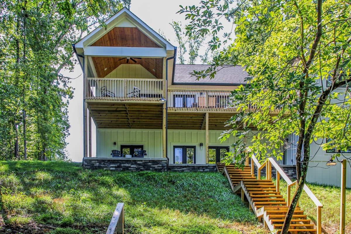 409 DRY CREEK LN, WINCHESTER, TN 37398 to Sam Hatfield Realty