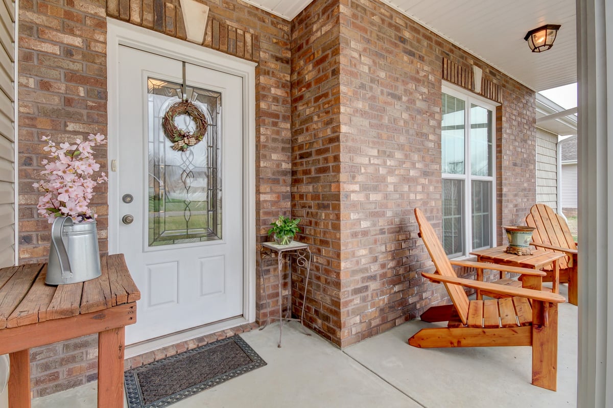 270 BELLSHIRE DR, CLARKSVILLE, TN 37043