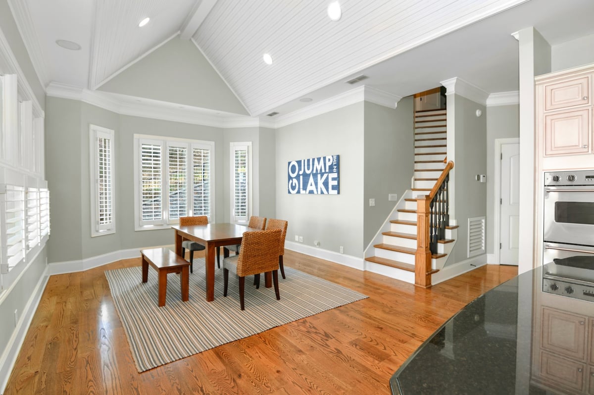 51 W ROCKCREST CIR, WINCHESTER, TN 37398 to Sam Hatfield