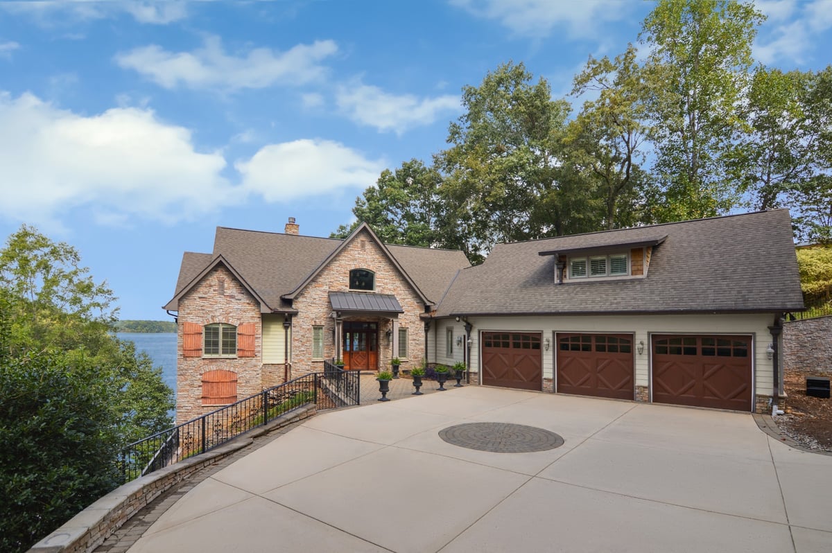 51 W ROCKCREST CIR, WINCHESTER, TN 37398 to Sam Hatfield