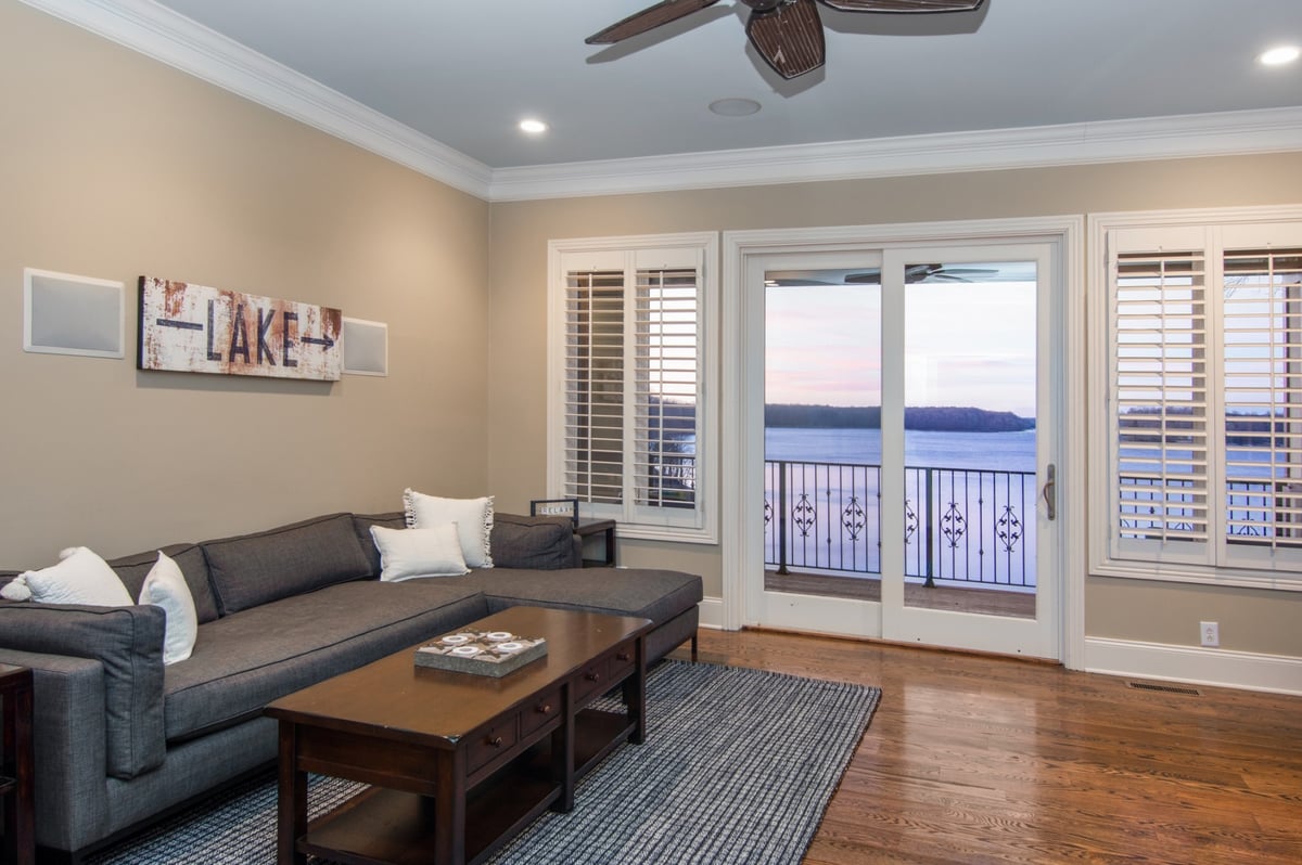 51 W ROCKCREST CIR, WINCHESTER, TN 37398 to Sam Hatfield