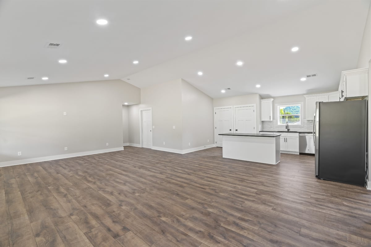 409 DEFEATED CREEK HWY, CARTHAGE, TN 37030 ⋆ Blackwell Realty and Auction