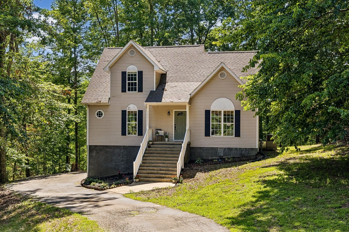 546 Lauren Park Dr